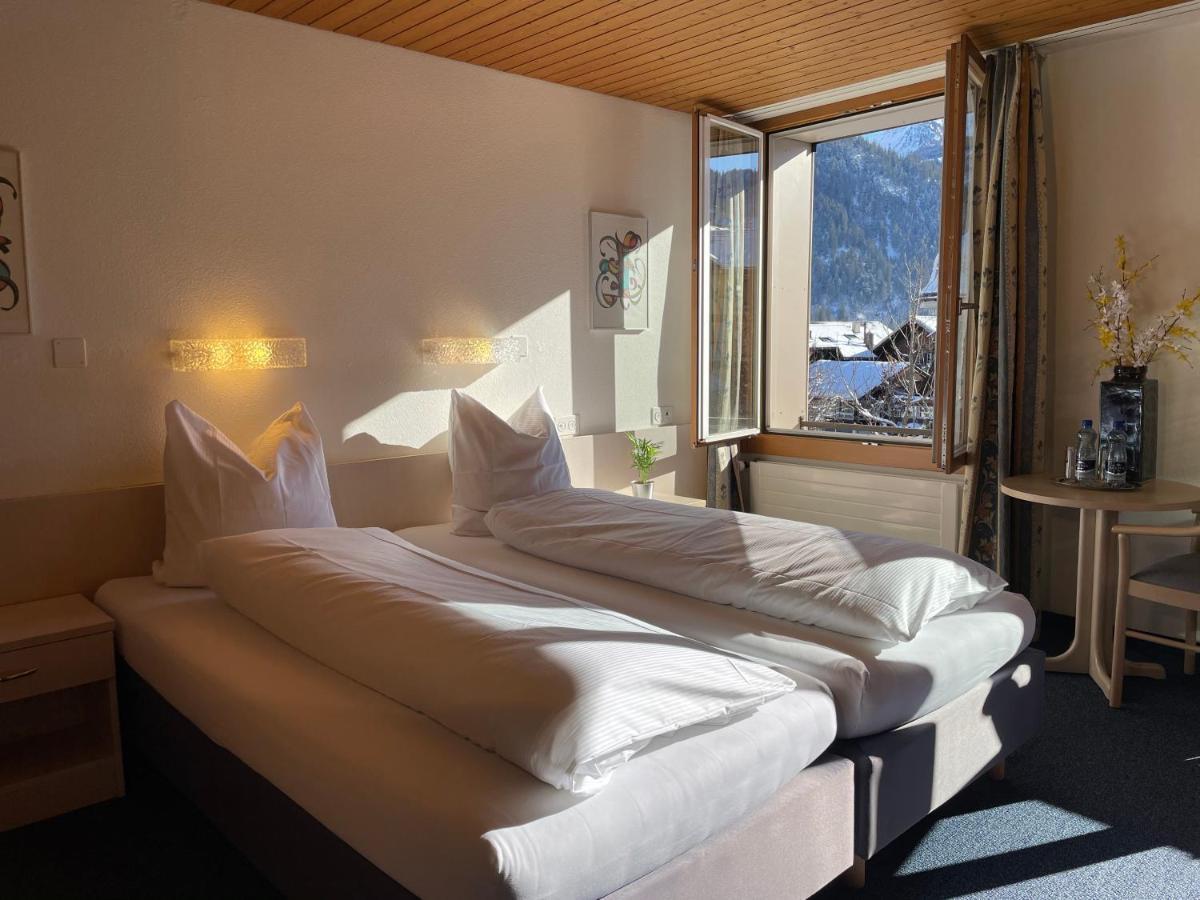 Dinh Hotel Zweisimmen