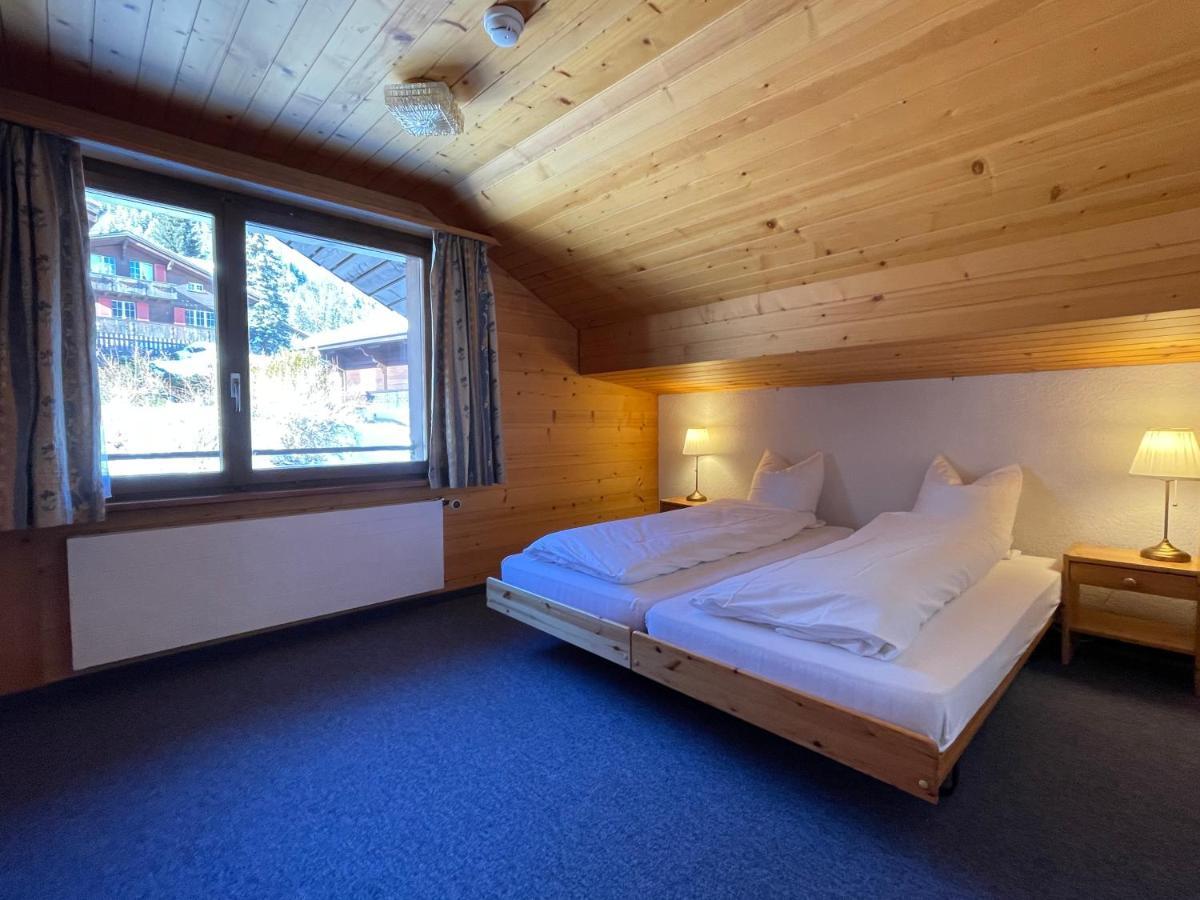 Dinh Hotel Zweisimmen